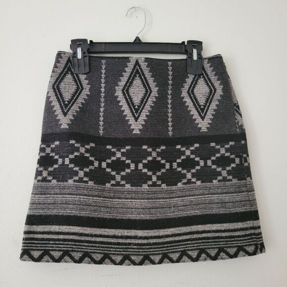 Kenar Mini Skirt 2 Gray/Black Tribal - Picture 1 of 7